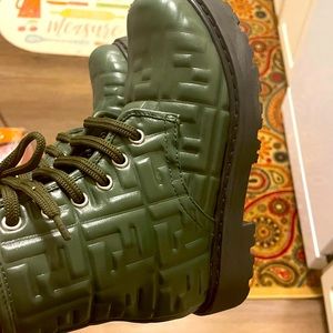 Authentic FENDI KIDS BOOTS SIZE 31= 12.5-13